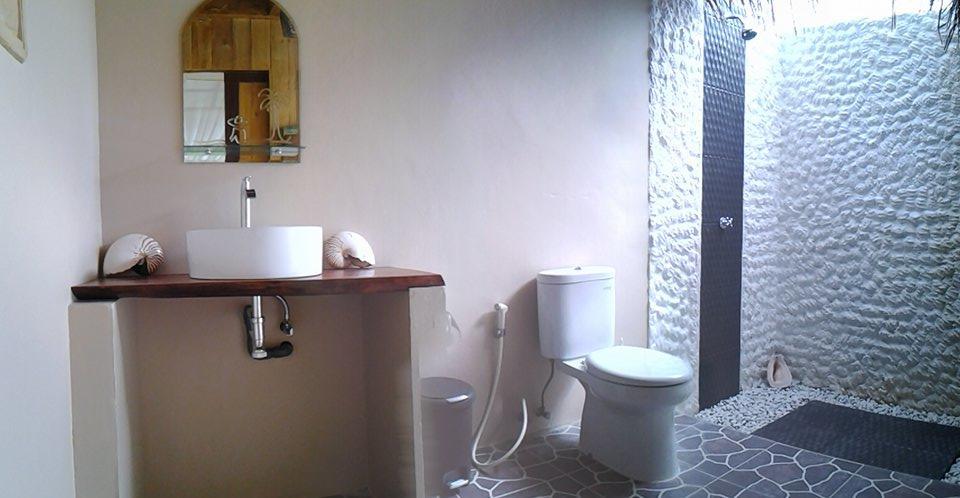 Nini'S Beach Bungalows Bira Εξωτερικό φωτογραφία